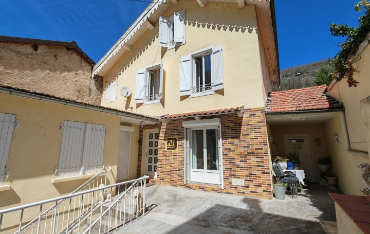 Propriété AX-LES-THERMES 391 m2 630 000 € Propriété AX-LES-THERMES 391 m2 630 000 €