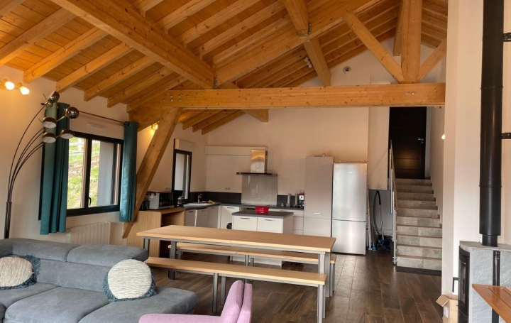 Appartement P4 AX-LES-THERMES 90 m2 379 000 € Appartement P4 AX-LES-THERMES 90 m2 379 000 €