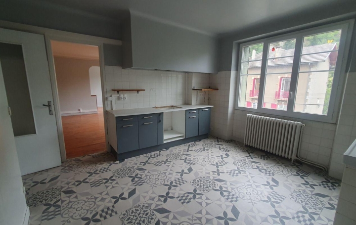  OVALIE IMMOBILIER Appartement | AX-LES-THERMES (09110) | 115 m2 | 232 000 € 