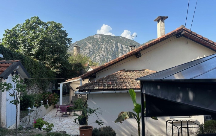  OVALIE IMMOBILIER Maison / Villa | TARASCON-SUR-ARIEGE (09400) | 170 m2 | 249 000 € 