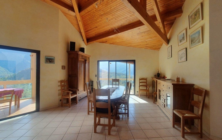 Maison AX-LES-THERMES 170 m2 271 500 € Maison AX-LES-THERMES 170 m2 271 500 €