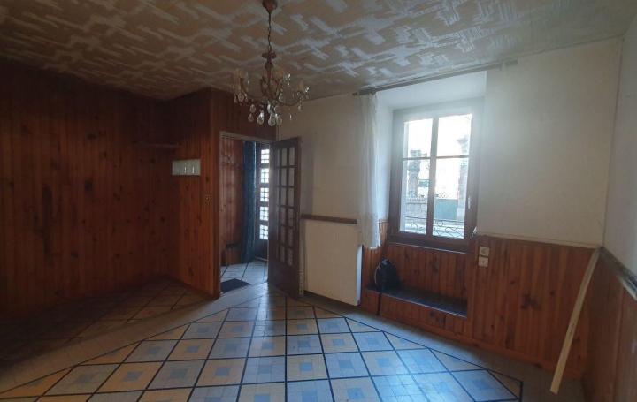 Maison   AX-LES-THERMES  121 m2 155 440 € 