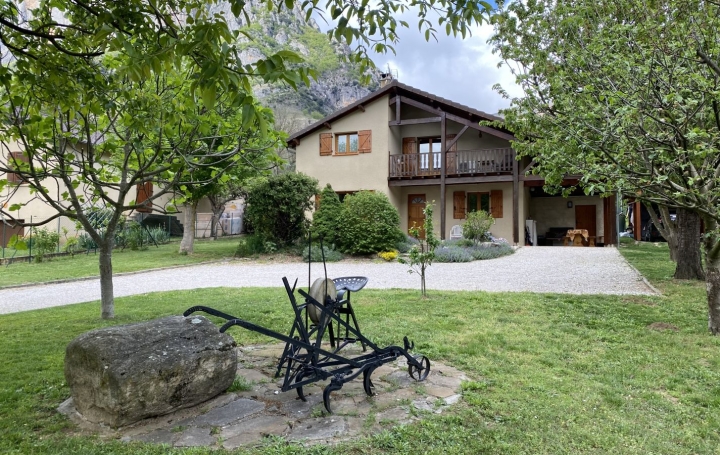  OVALIE IMMOBILIER Maison / Villa | VERDUN (09310) | 108 m2 | 265 000 € 