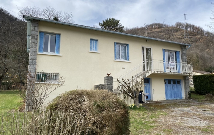 OVALIE IMMOBILIER House | TARASCON-SUR-ARIEGE (09400) | 117 m2 | 173 000 €   OVALIE IMMOBILIER House | TARASCON-SUR-ARIEGE (09400) | 117 m2 | 173 000 €