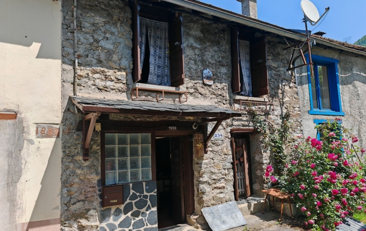 Maison   AX-LES-THERMES  53 m2 50 500 € 