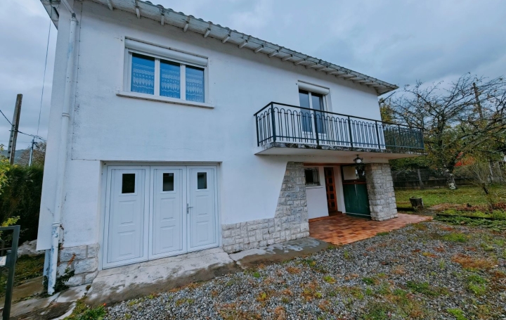 OVALIE IMMOBILIER House | FOIX (09000) | 100 m2 | 163 500 €   OVALIE IMMOBILIER House | FOIX (09000) | 100 m2 | 163 500 €