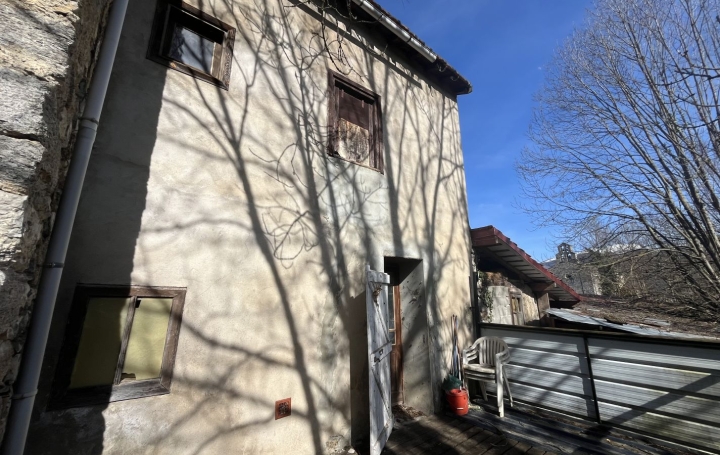 Maison   TARASCON-SUR-ARIEGE  62 m2 130 500 € 