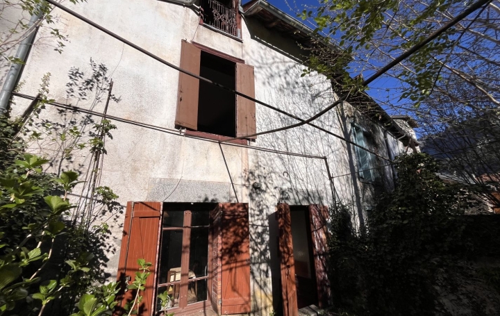 Maison   CHATEAU-VERDUN  130 m2 75 000 € 