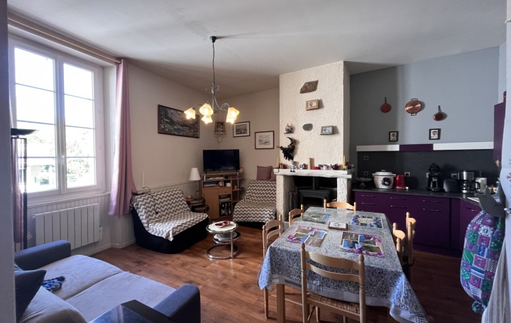 Maison   VICDESSOS  60 m2 99 200 € 
