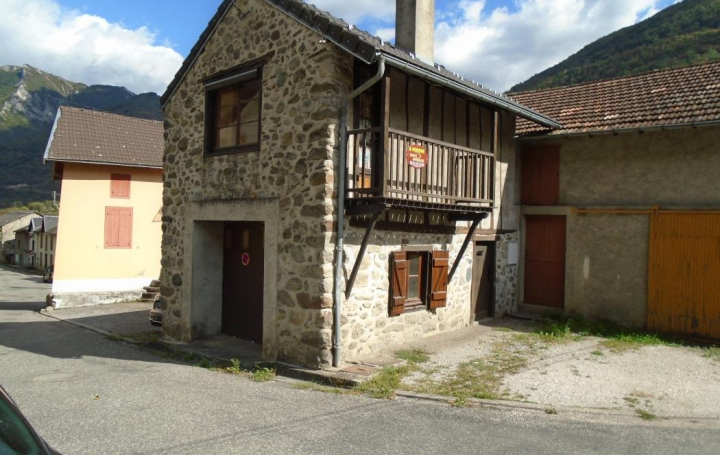 OVALIE IMMOBILIER : Maison / Villa | CAPOULET-ET-JUNAC (09400) | 35 m2 | 39 000 &euro; 